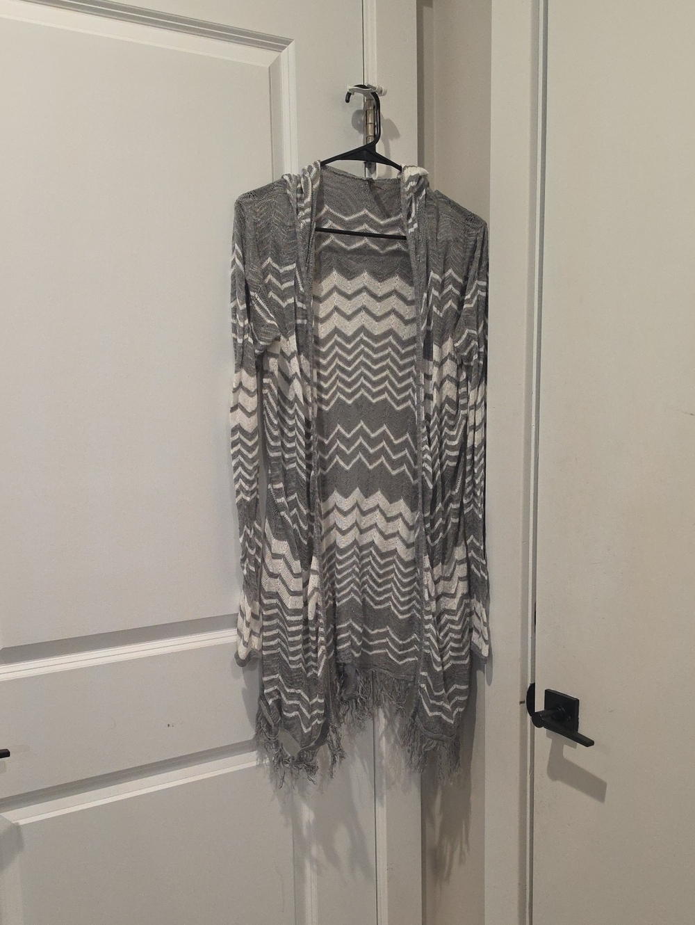 Vanity Gray & White Zigzag Hooded Fringe Cardigan
